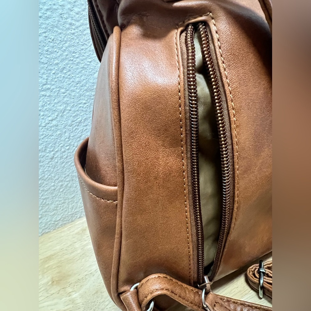 Multisac Backpack With Adjustable Straps Brown Fa… - image 4